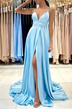 Небесно-голубые вечерние платья 2023 года, длинные атласные вечерние платья с глубоким V-образным вырезом и бретелькой-спагетти с разрезом Трапециевидной формы